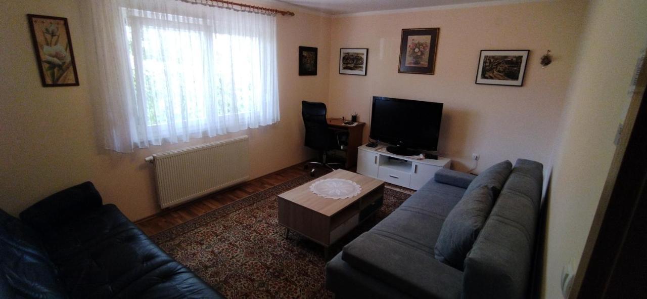 Apartmani Horvat - ヴァラズディンスケ・トプリツェ エクステリア 写真